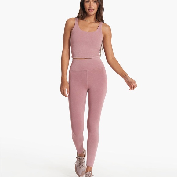 Vuori Washed Studio Leggings - Picture 4 of 11